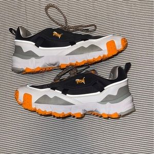 PUMA Trailfox MTS Helly Hansen Sneakers